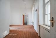 Renovierungsbedürftige 4,5-Zimmer Wohnung in zentraler Lage