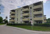 Neubauwohnung in begehrter Lage: herrliche Aussicht im letzten Stockwerk und bequem mit Lift erreichbar! Sonniger Balkon - hoher Wohlfühlfaktor!