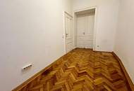 LIECHTENSTEINSTRASSE, 81 m2 Altbau, 3 Zimmer, Küche, Parketten, Wannenbad, 1. Liftstock, U4/U6-Nähe