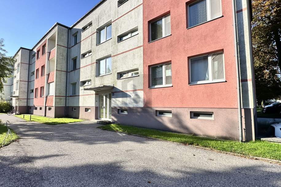 BEIM BAHNHOF MIT WEST LOGGIA, GRÜNBLICK UND PKW STELLPLATZ, Wohnung-kauf, 124.800,€, 2823 Neunkirchen