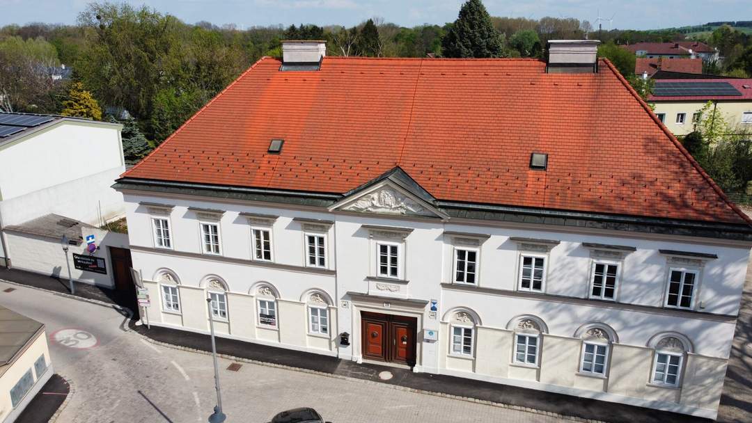 Altbau-Charme trifft Zukunft – Terrassenwohnung zum Selbstgestalten