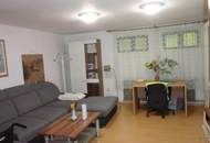 Gepflegtes Einfamilienhaus mit Pool in Top Lage !