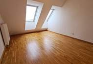 TERRASSENHIT, 61 m2 Dachgeschoß mit 48 m2 Terrasse, Wohnküche, 1 Zimmer, Wannenbad, Parketten, Fernblick, Holbeingasse