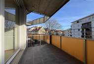 Schnuggelige Single-Wohnung mit Balkon und schöner Aussicht direkt zum Schlossberg - 8020 Graz