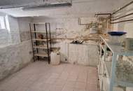 Charmantes, bezugsfertiges Haus mit Garten, Sommerküche und Gästezimmer