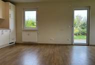 Erdgeschoßwohnung mit eigenem Gartenanteil in zentraler Lage