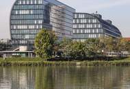 1200! Moderne Bürofläche mit viel Glas im RIVERGATE!