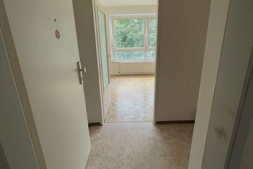 Kompakte 2-Zimmer-Wohnung mit Lift in Linz/Oed! ACHTUNG die Wohnung wird noch saniert! Vertragsbeginn: 01. November 2026!, Wohnung-miete, 547,08,€, 4020 Linz(Stadt)