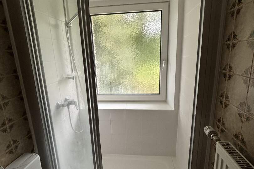 WOHNGENUSS PUR: praktisch geschnittene 2-Raum Wohnung in ruhiger und zentrumsnaher Lage! Preiswert mit heller Raumaufteilung, ebenerdiger Dusche und hochwertigem Zustand!, Wohnung-miete, 476,30,€, 4400 Steyr(Stadt)