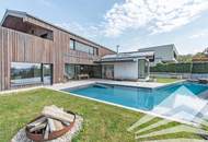 Stadtnahe High-End Villa mit unverbaubarem Naturblick & Infinity-Pool!
