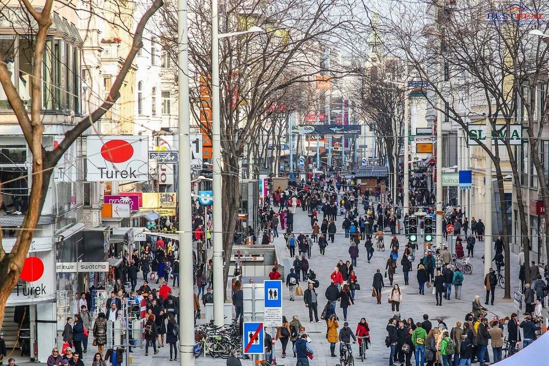 Attraktives Geschäftslokal mit sehr guter Sichtbarkeit und hoher Fußgängerfrequenz
