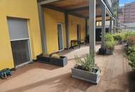Familienhit! Traumhafte 4 - Zimmer Wohnung mit 63 m² südseitiger Terrasse und Carport