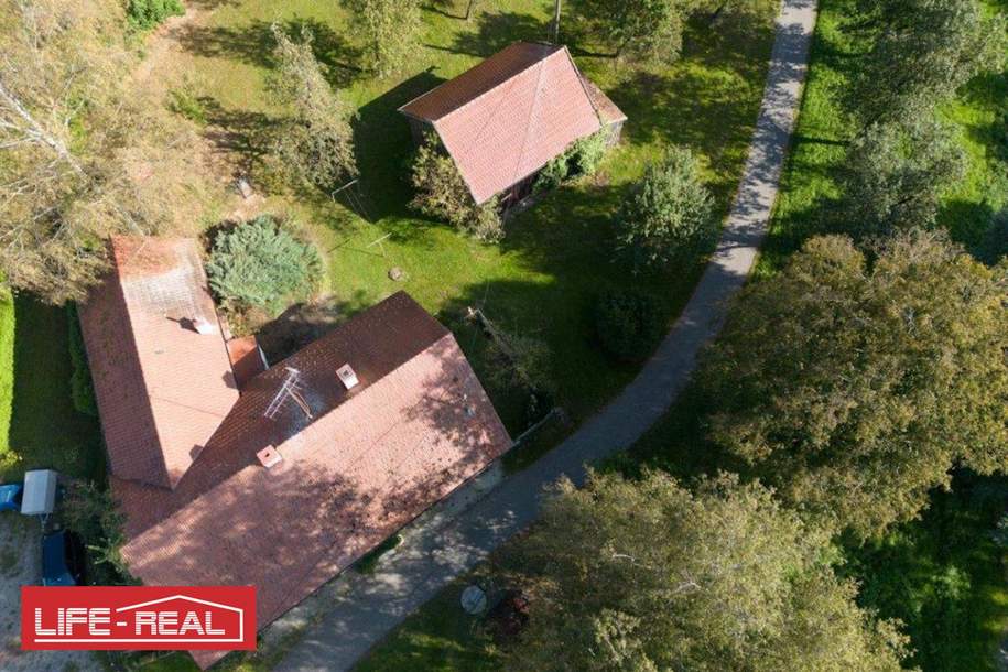 Charmantes, ehemaliges Bauernsacherl mit Nebengebäuden - Dorfgebietwidmung, großzügigem Baugrundstück und Grünland, Haus-kauf, 249.000,€, 4755 Schärding