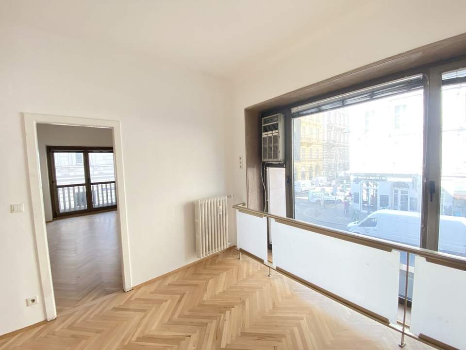 OPERNRINGHOF 3 Zimmer Wohnung/Büro I 2 Bedroom Apartment opposite Opera