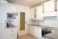 Schöne, ruhige Liegenschaft in guter Nachbarschaft - 145m² Wfl., 4,5 Zi., Doppelgarage, Carport, Keller und Pool!