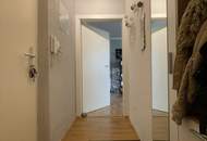 Endlich Ausziehen - die erste eigene Wohnung oder eine günstige Lösung für den Studien- oder Berufsalltag! Praktische Raumaufteilung mit modernem Badezimmer - verfügbar ab 01.08.2025! Unbefristet und provisionsfrei!