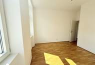 1210! Neuwertige 3 Zimmer Wohnung mit großem Balkon