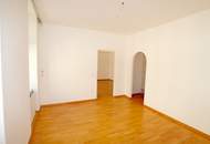 GRÄTZLGLÜCK - Charmante Altbauwohnung mit grünem Innenhof