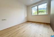 3-Zimmerwohnung mit Pool & Eigengarten!