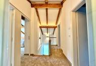Haus mit zwei Wohnungen auf ca. 820 m² Traumgrundstück mit Berg & Flussblick