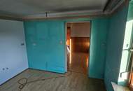 Sanierungsbedürftiges Haus mit Potenzial in attraktiver Lage - ab sofort verfügbar!