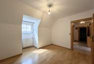 Sofort verfügbare DG-Eigentumswohnung im zentraler Lage