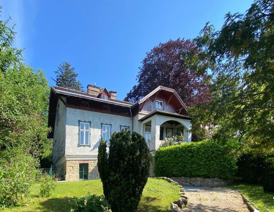 Charmante Jahrhundertwende-Villa auf Südhang im Pressbaumer Zentrum - TEILSANIERT!