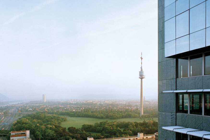 + + + ARES TOWER + + + BÜROS MIT WEITBLICK + + + DONAU CITY + + +, Gewerbeobjekt-miete, 2.668,80,€, 1220 Wien 22., Donaustadt