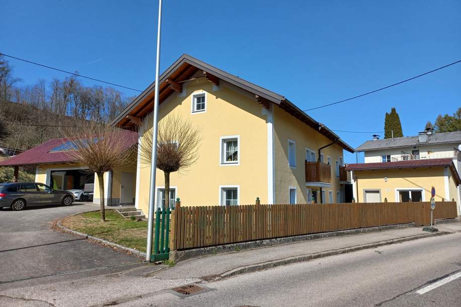 Großzügiges Haus mit Doppelgarage und viel Baugrund, Haus-kauf, 420.000,€, 5261 Braunau am Inn
