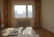 Schnäppchen!!! Geräumiges Reihenhaus mit Garage, Stadel und gemeinschaftlichen Garten/Hof (Provisionsfrei)