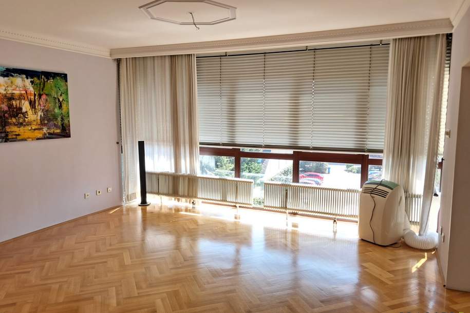 Zentrumsnahe Mietwohnung mit Tiefgaragenplatz und Blick über Baden, Wohnung-miete, 1.466,00,€, 2500 Baden