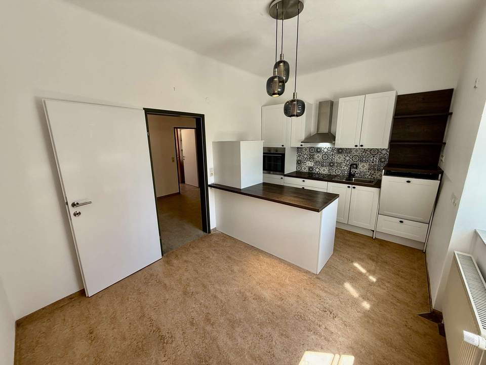 Großzügige 4-Zimmer-Wohnung zu vermieten! PROVISIONSFREI