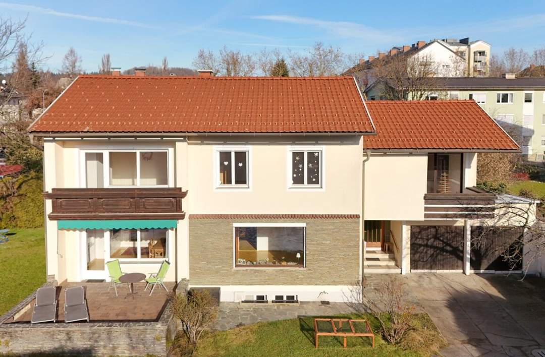 *** Ein- , Zweifamilienhaus mit Pool im Westen von Klagenfurt ***