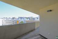 Moderne 2-Zimmer-Wohnung mit Loggia in Augartennähe