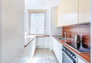 Lichtdurchflutete 2-Zimmer Wohnung im historischen Herzen Wiens