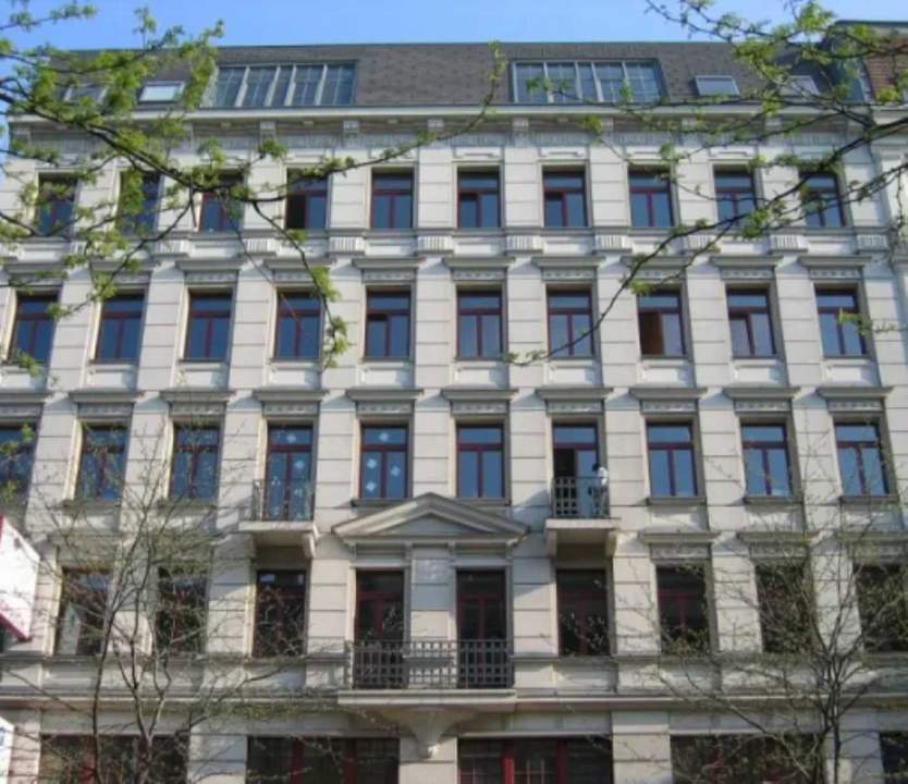 Büro-/ Retail- / Lagerflächen direkt auf der Mariahilfer Straße!