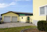 Wohnhaus am Ortsrand (fast Einzellage) mit Doppelgarage