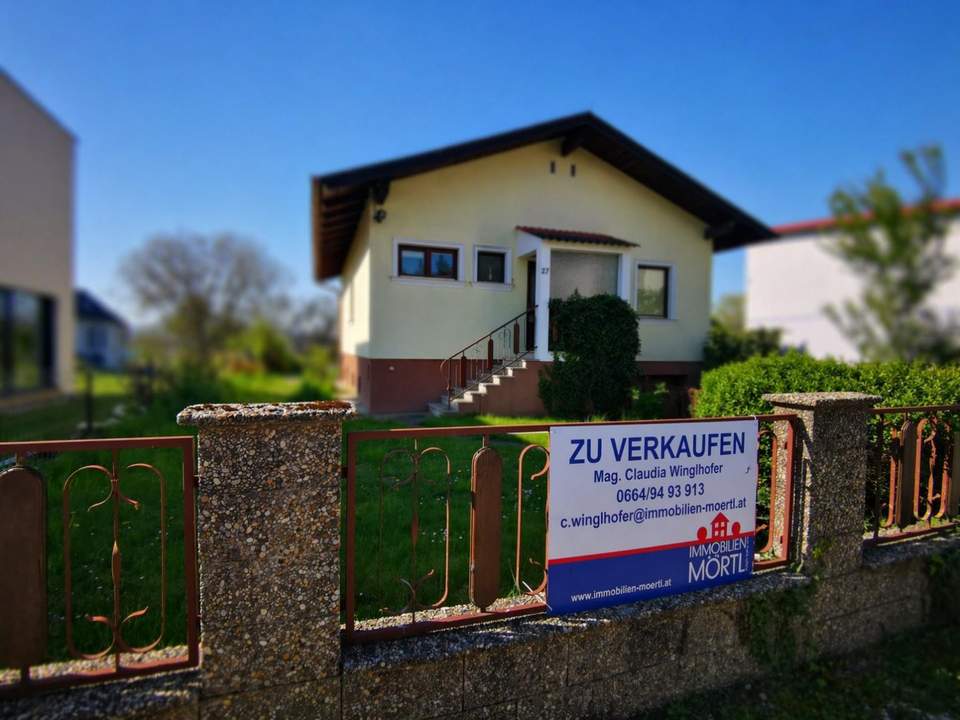 Kleines Haus, großes Grundstück mit Fernblick – Ruhelage nahe Wien, ideal für Pärchen