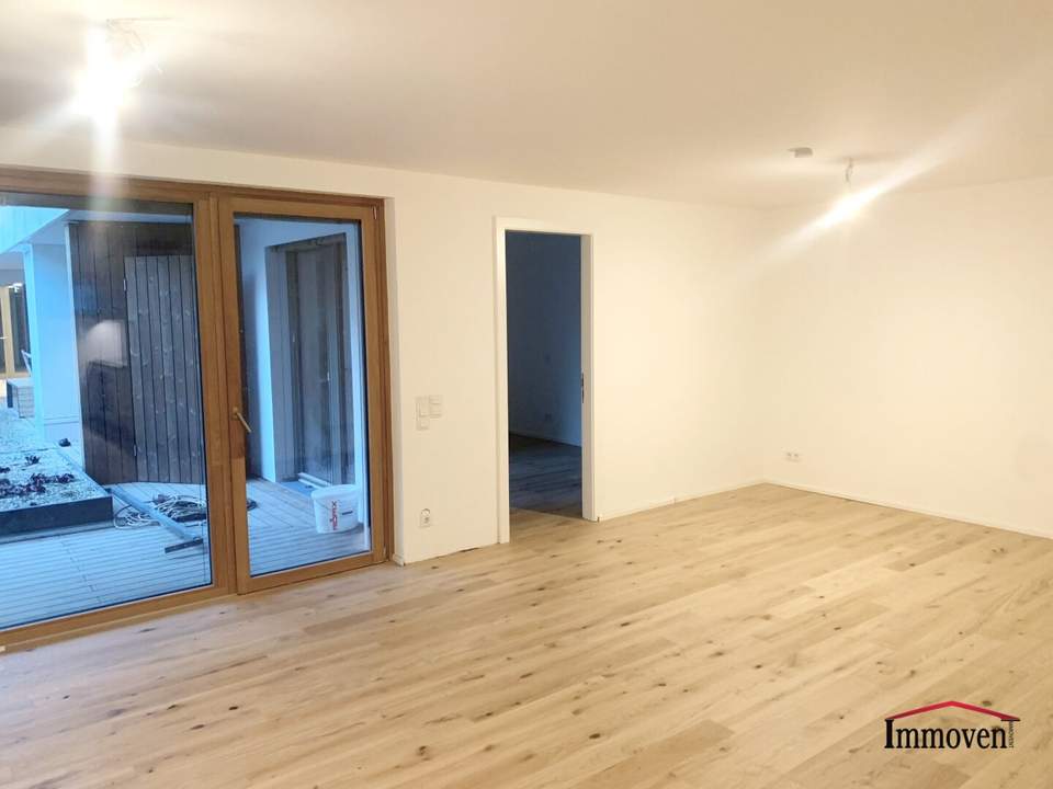 Perfekter Grundriss und große Loggia: Hofseitige, moderne 3-Zimmerwohnung - Nähe Westbahnhof!