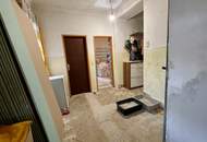 Renovierungsbedürftiges Einfamilienhaus mit großem Grundstück in Unterstorcha – Nähe Feldbach!