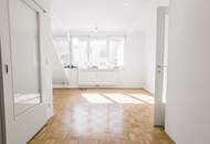 Helle Dachgeschosswohnung | Einbauküche | ruhige Hoflage | nähe Westbahnhof
