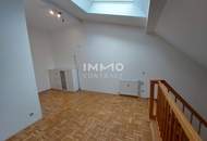 Moderne, sehr helle Loft-Wohnung im Schloss Traunegg, ein Platz zum Träumen!