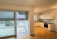 URANIA: 3 Zimmer mit hofseitiger Terrasse in Ruhelage: Luxus pur in Citynähe