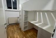 Mitten im wirtschaftlichen Herzen von Simmering nahe U3 Enkplatz: 6 Zimmer (inkl. Büro) mit sehr guter Rendite!