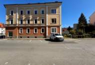 Zinshaus in Innenstadtlage mit 7 Einheiten und Grünfläche