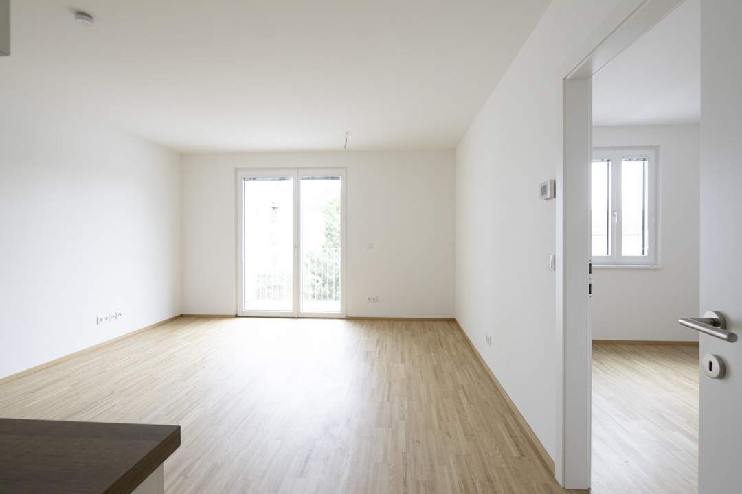 Angenehme 2-Zimmer-Wohnung mit Balkon in der Lorystraße!