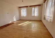 Charmanter Dreikant Hof mit Potenzial!