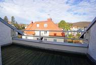 3-Zimmer-DG-Wohnung in Jahrhundertwendehaus mit Terrassen-Grünblick