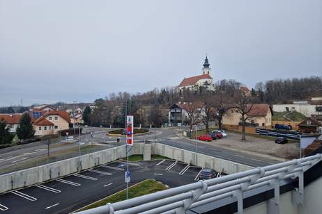 TOLLE DACHGESCHOSSECKWOHNUNG IM ERSTBEZUG FÜR FAMILIEN MIT GROSSER SONNENTERRASSE UND FERNBLICK - PROVISIONSFREI, Wohnung-miete, 1.137,54,€, 3470 Tulln