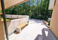 Ein Stück Natur – ganz für sich allein! Das perfekte Familienparadies! Geniale Neubauwohnung mit WOW-Effekt! Riesiger Eigengarten und Terrasse + 4 Zimmer + Grün wohin das Auge reicht + Luftwärmepumpe!